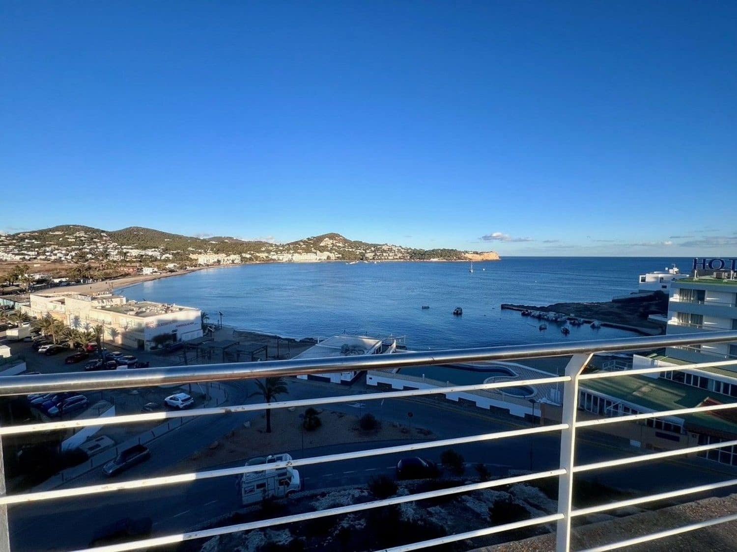 2 soveværelse Lejlighed til salg i Ibiza by med swimmingpool garage - € 3.181.500 (Ref: 9148786)