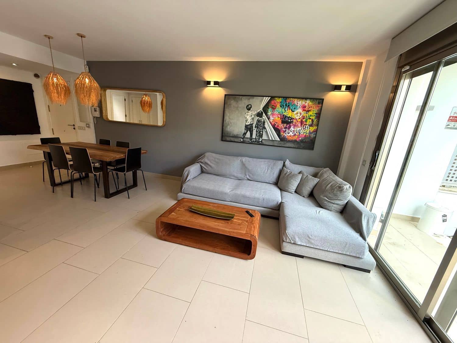 3 soveværelse Lejlighed til leje i Ibiza by med swimmingpool garage - € 2.200 (Ref: 9202098)