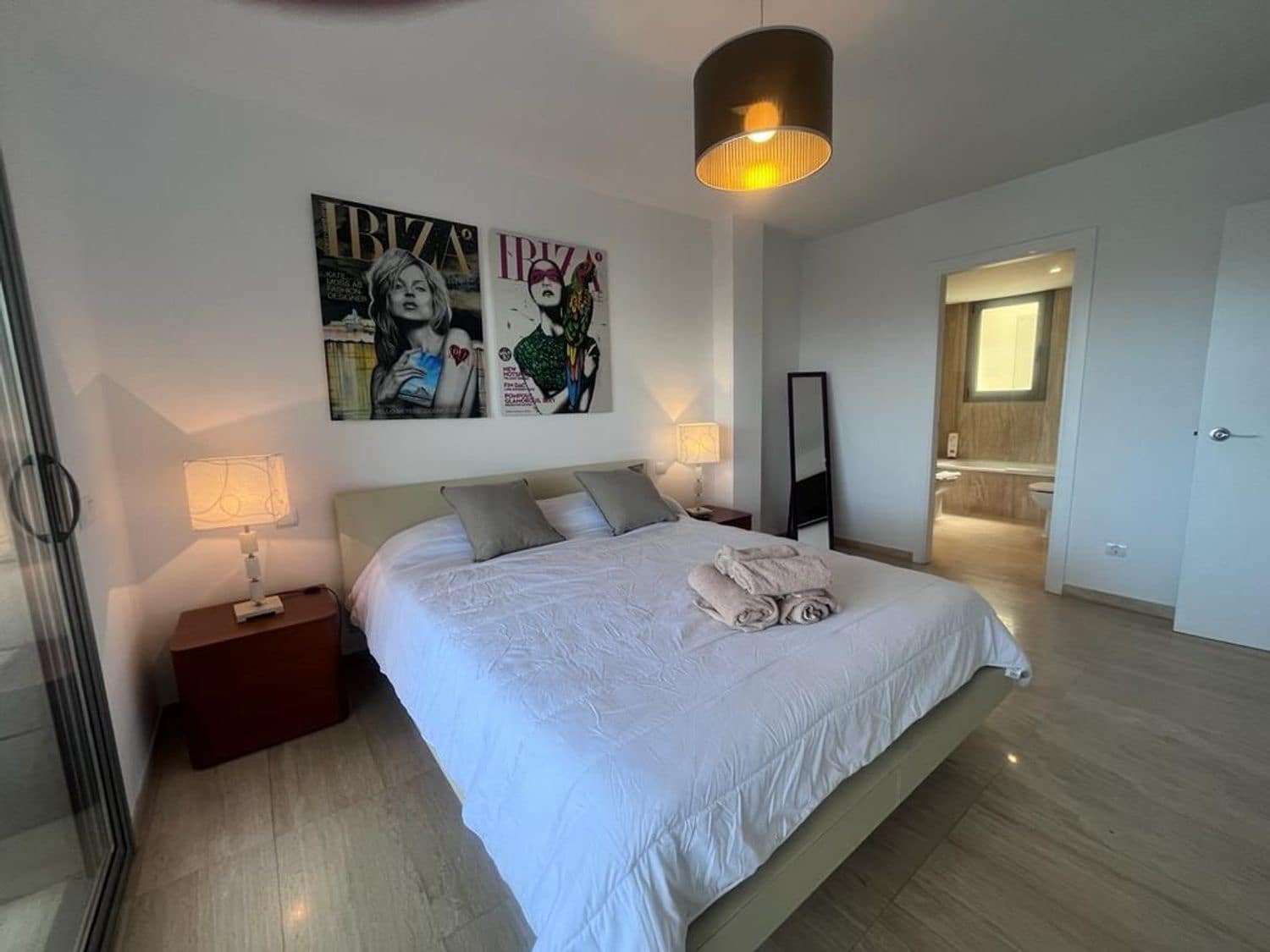 3 bedroom Apartment for rent in Ibiza / Eivissa town with pool garage - € 3,500 (Ref: 9325920)