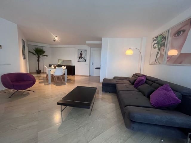 3 soveværelse Lejlighed til leje i Ibiza by med swimmingpool garage - € 3.500 (Ref: 9325920)