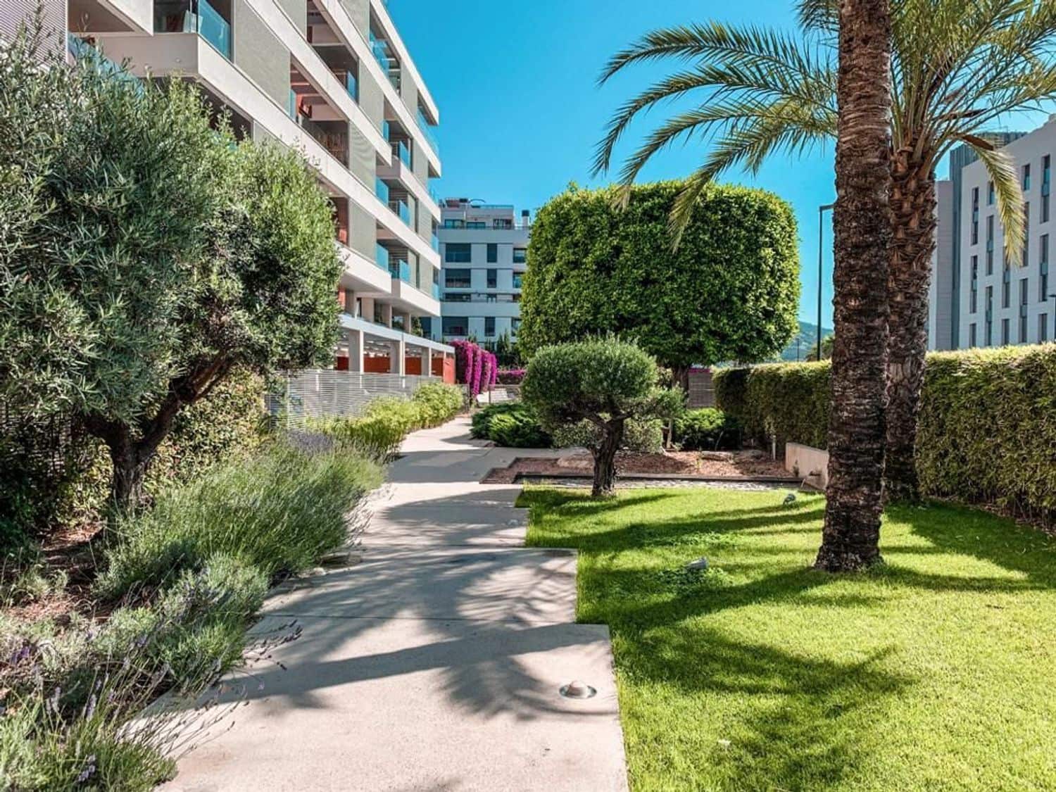 2 bedroom Apartment for sale in Ibiza / Eivissa town with pool garage - € 860,000 (Ref: 9335599)