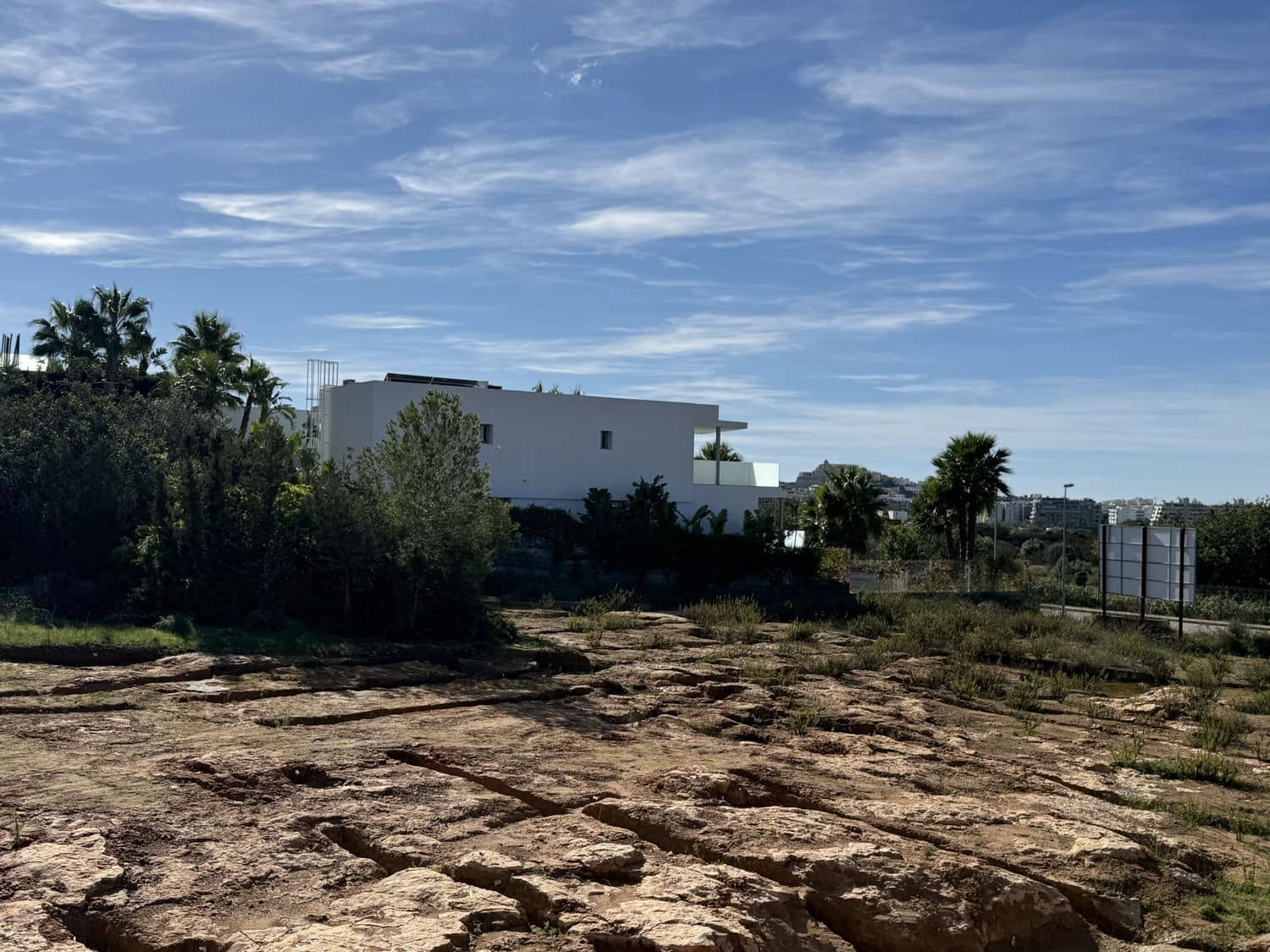 Ubebygd land til salgs i Ibiza by - € 1 590 750 (Ref: 9395573)