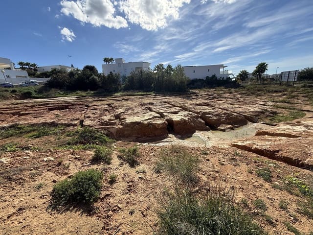 Undeveloped Land for sale in Ibiza / Eivissa town - € 1,590,750 (Ref: 9395573)