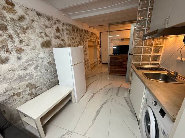 Apartment for sale in Ibiza / Eivissa town with garage - € 335,000 (Ref: 9442923)