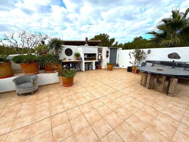 2 quarto Apartamento para venda em Santa Eulalia / Santa Eularia com piscina garagem - 730 000 € (Ref: 9455711)