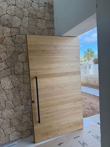 4 bedroom Villa for sale in Sant Jordi de Ses Salines, San Jose / Sant Josep de Sa Talaia with pool garage - € 2,690,000 (Ref: 9503710)