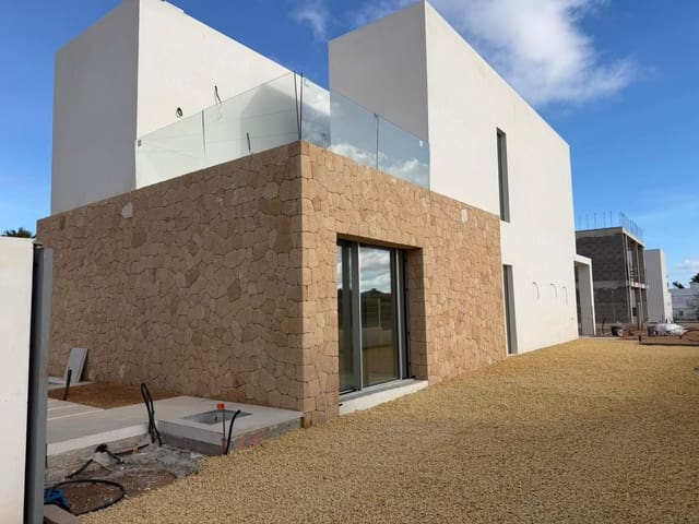 4 bedroom Villa for sale in Sant Jordi de Ses Salines, San Jose / Sant Josep de Sa Talaia with pool garage - € 2,690,000 (Ref: 9503710)