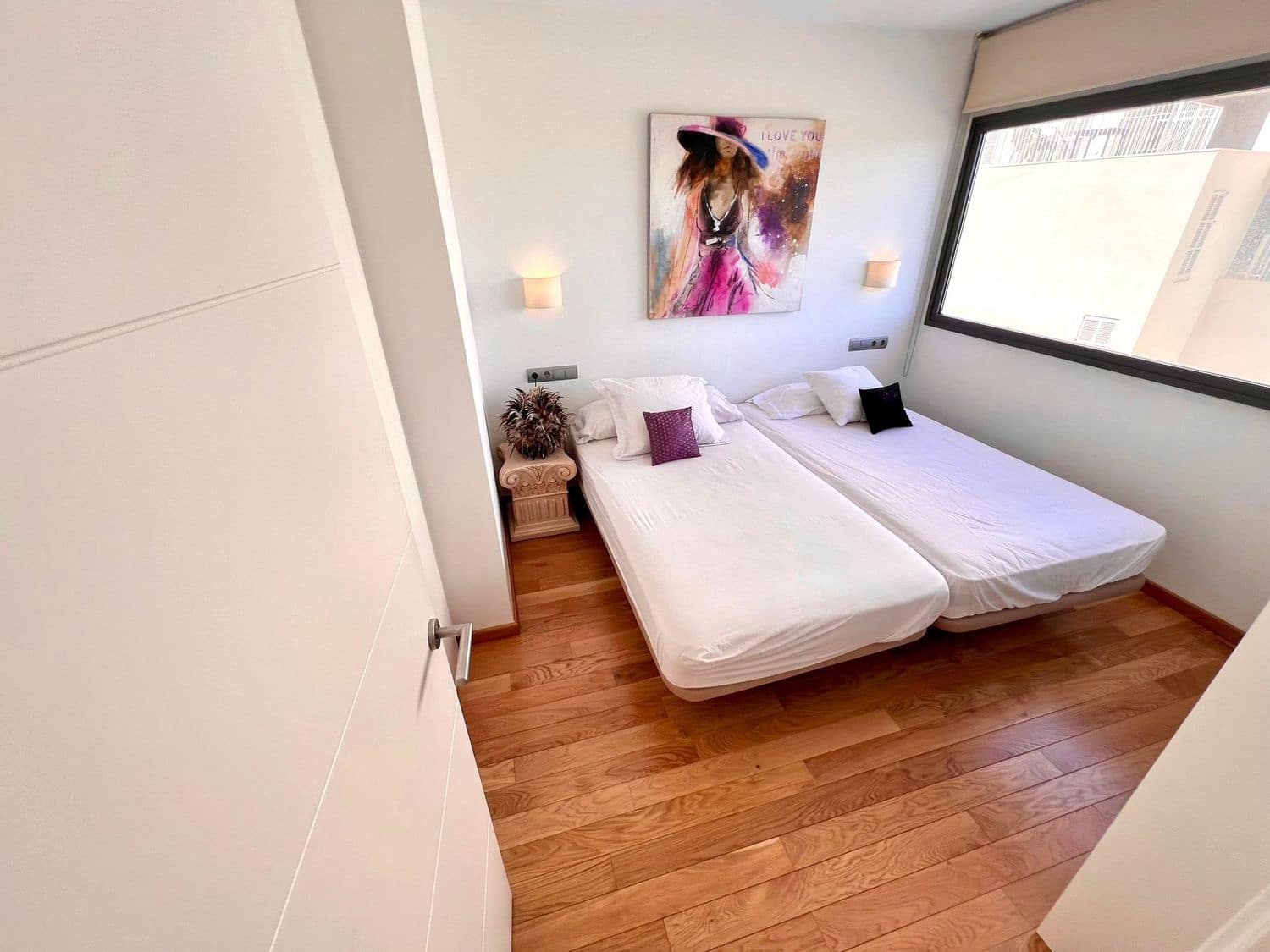 Apartamento de 2 habitaciones en Ibiza / Eivissa ciudad en alquiler con garaje - 3.500 € (Ref: 9557477)