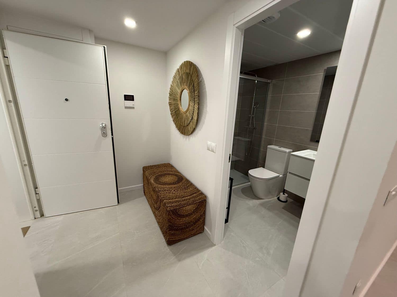 1 bedroom Apartment for rent in Ibiza / Eivissa town with pool garage - € 2,200 (Ref: 9567982)