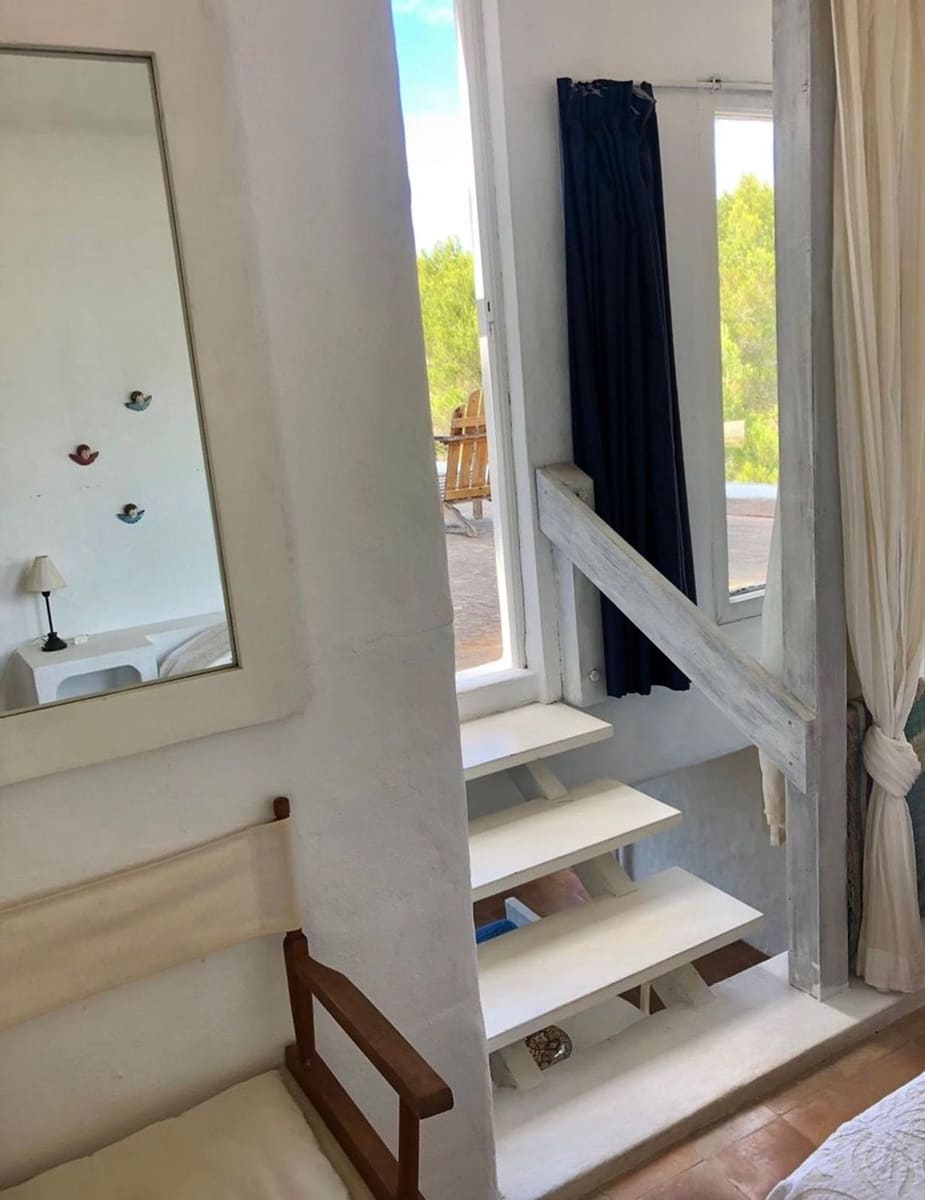 3 chambre Finca/Maison de Campagne à vendre à Es Pujols avec garage - 2 200 000 € (Ref: 9567983)