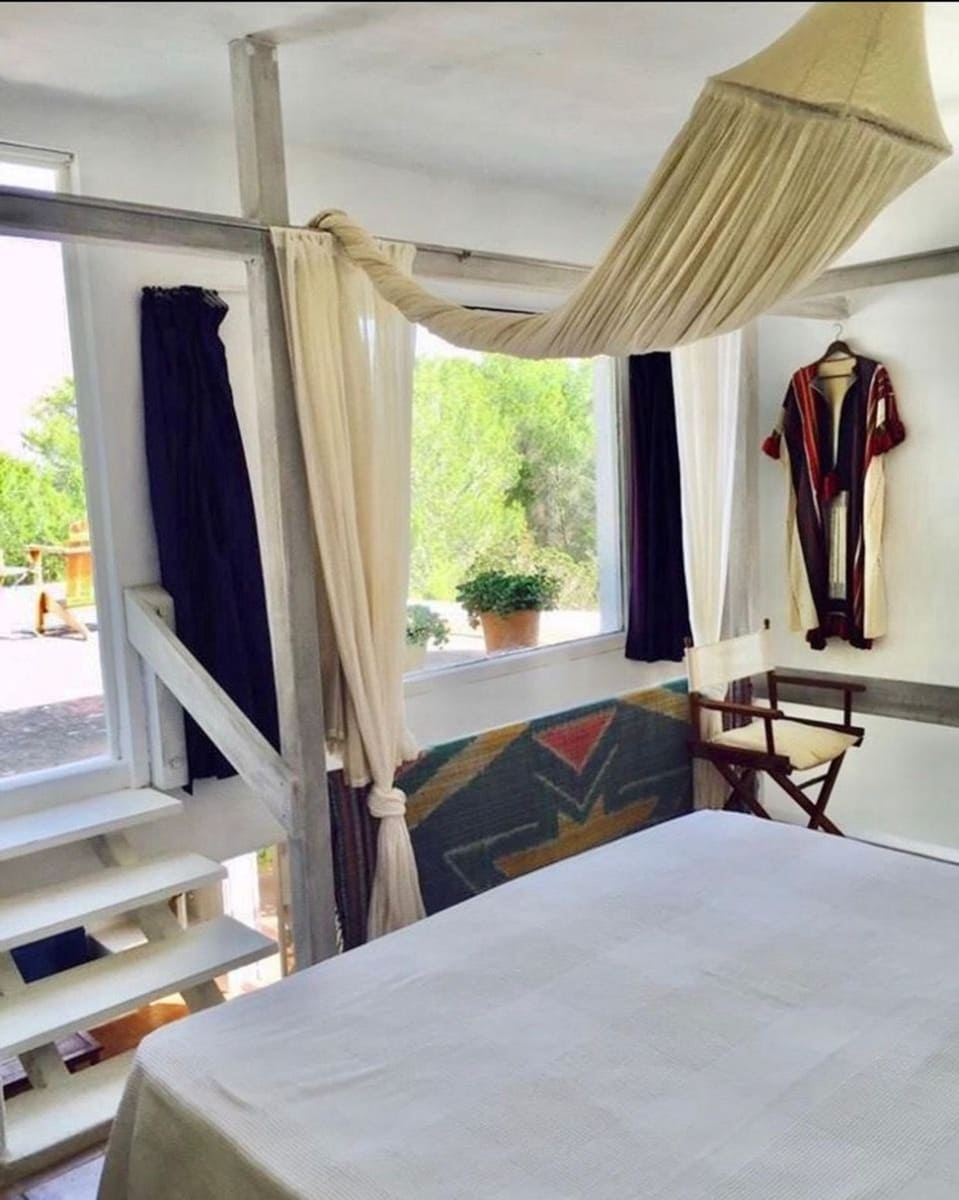 3 chambre Finca/Maison de Campagne à vendre à Es Pujols avec garage - 2 200 000 € (Ref: 9567983)