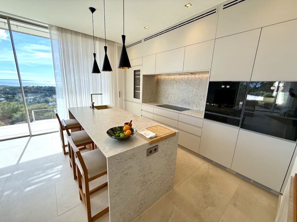 7 bedroom Villa for sale in Santa Eulalia / Santa Eularia with pool garage - € 9,000,000 (Ref: 9606699)