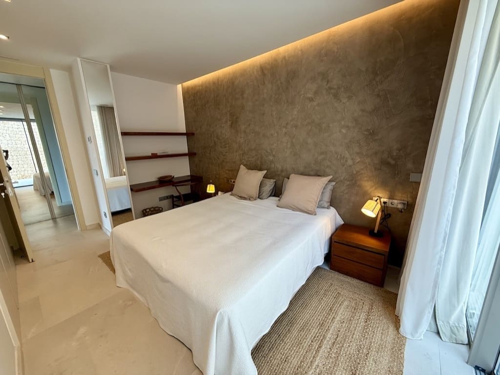 7 bedroom Villa for sale in Santa Eulalia / Santa Eularia with pool garage - € 9,000,000 (Ref: 9606699)