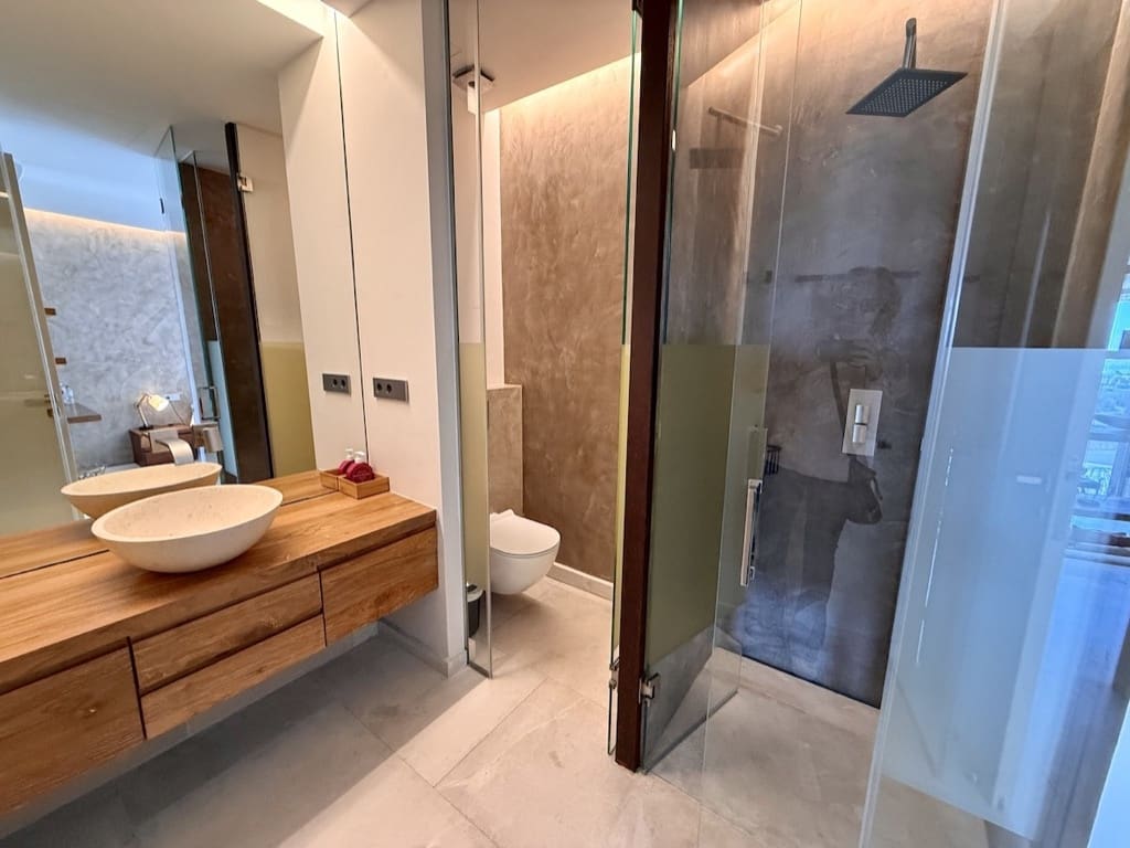 7 bedroom Villa for sale in Santa Eulalia / Santa Eularia with pool garage - € 9,000,000 (Ref: 9606699)