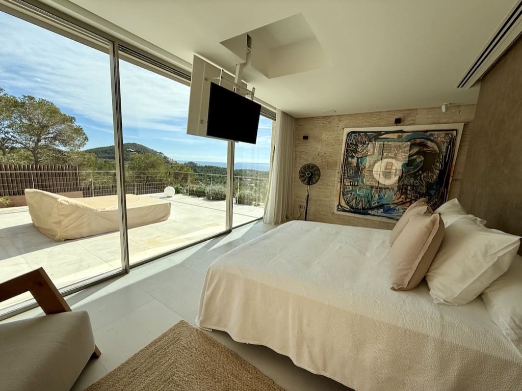 7 bedroom Villa for sale in Santa Eulalia / Santa Eularia with pool garage - € 9,000,000 (Ref: 9606699)