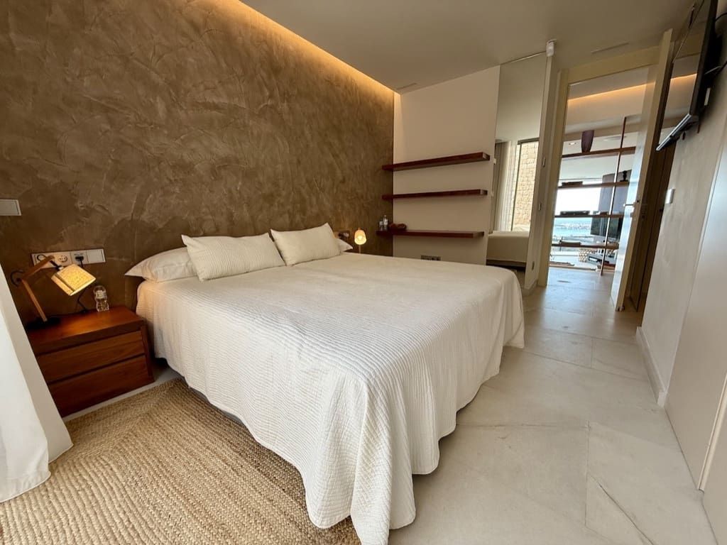 7 bedroom Villa for sale in Santa Eulalia / Santa Eularia with pool garage - € 9,000,000 (Ref: 9606699)
