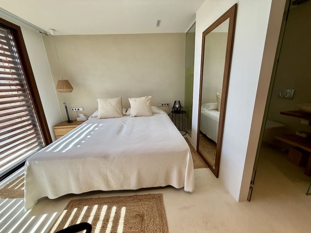 7 bedroom Villa for sale in Santa Eulalia / Santa Eularia with pool garage - € 9,000,000 (Ref: 9606699)
