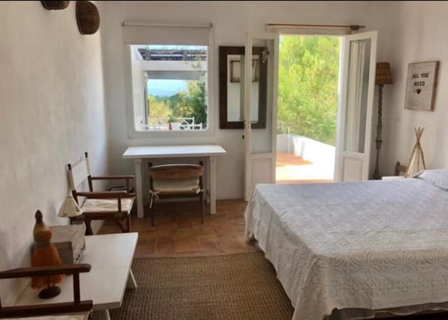3 bedroom Finca/Country House for sale in Cap De Barbaria, Formentera municipality with garage - € 2,280,000 (Ref: 9793269)