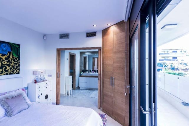 3 soverom Leilighet til salgs i Ibiza by med svømmebasseng garasje - € 1 600 000 (Ref: 9793270)