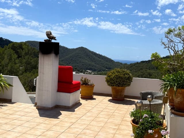 2 makuuhuone Kattohuoneisto myytävänä paikassa Valverde, Santa Eulalia / Santa Eularia mukana uima-altaan - 750 000 € (Ref: 9793272)