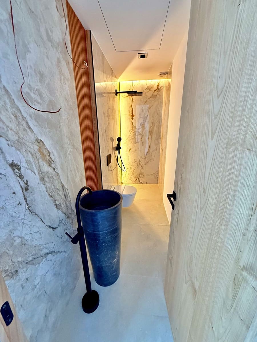 4 makuuhuone Huvila myytävänä paikassa San Jose / Sant Josep de Sa Talaia mukana uima-altaan 
autotalli - 2 690 000 € (Ref: 9793273)