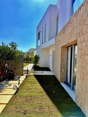 4 makuuhuone Huvila myytävänä paikassa San Jose / Sant Josep de Sa Talaia mukana uima-altaan 
autotalli - 2 690 000 € (Ref: 9793273)