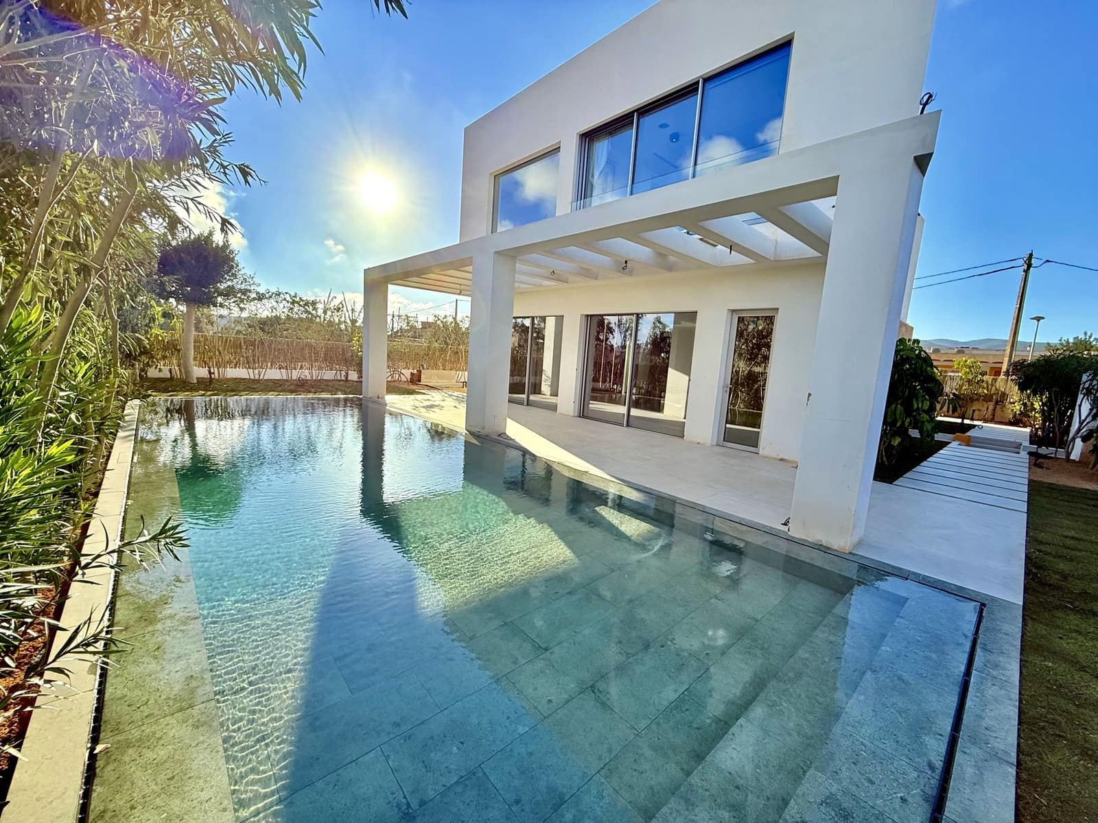 4 makuuhuone Huvila myytävänä paikassa San Jose / Sant Josep de Sa Talaia mukana uima-altaan 
autotalli - 2 690 000 € (Ref: 9793273)