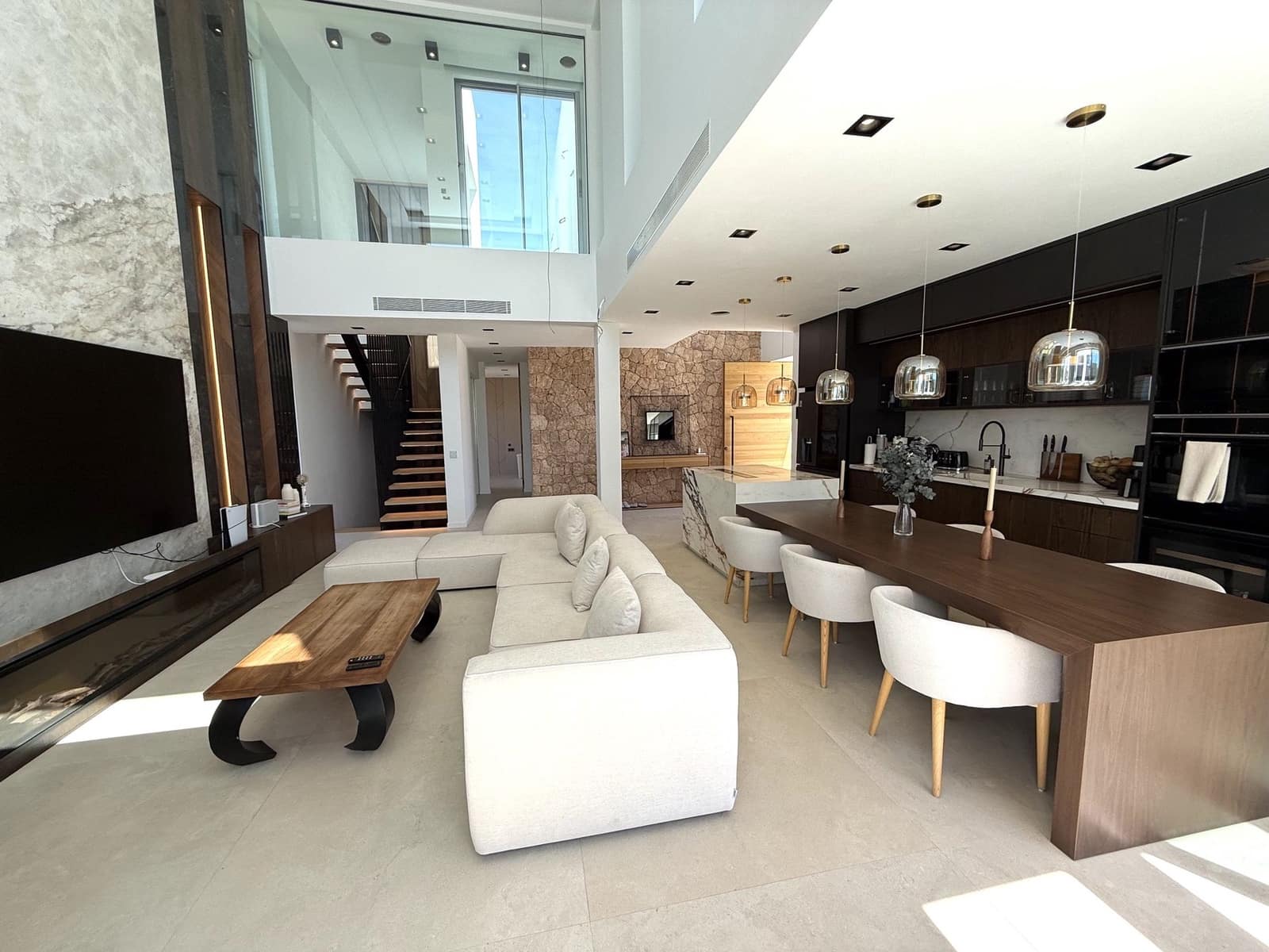 4 bedroom Villa for sale in San Jose / Sant Josep de Sa Talaia with pool garage - € 2,690,000 (Ref: 9793273)