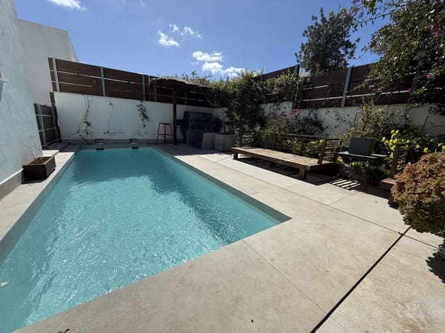 3 sypialnia Dom blizniak na sprzedaż w Nuestra Señora de Jesus, Santa Eulalia / Santa Eularia z basenem garażem - 1 790 000 € (Ref: 9793274)