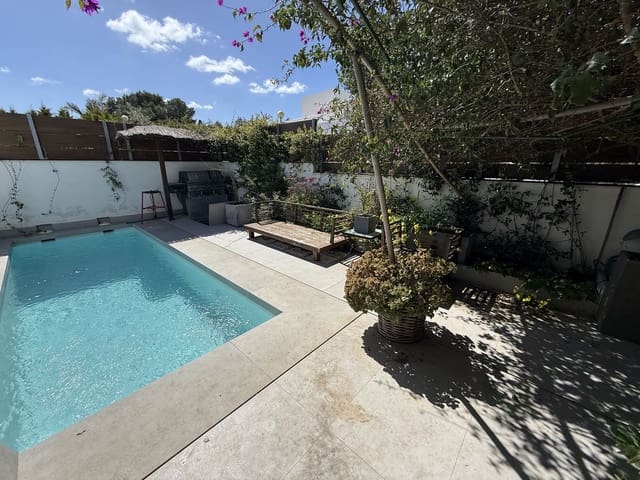 3 sypialnia Dom blizniak na sprzedaż w Nuestra Señora de Jesus, Santa Eulalia / Santa Eularia z basenem garażem - 1 790 000 € (Ref: 9793274)