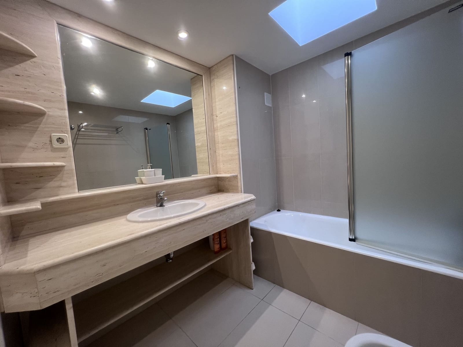 Ático de 3 habitaciones en Ibiza / Eivissa ciudad en venta con piscina garaje - 3.150.000 € (Ref: 9800972)