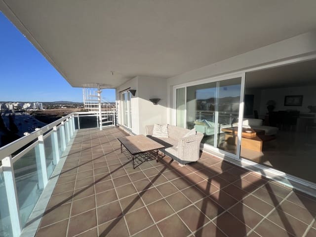 Ático de 3 habitaciones en Ibiza / Eivissa ciudad en venta con piscina garaje - 3.150.000 € (Ref: 9800972)