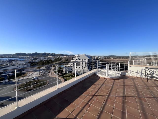 Ático de 3 habitaciones en Ibiza / Eivissa ciudad en venta con piscina garaje - 3.150.000 € (Ref: 9800972)