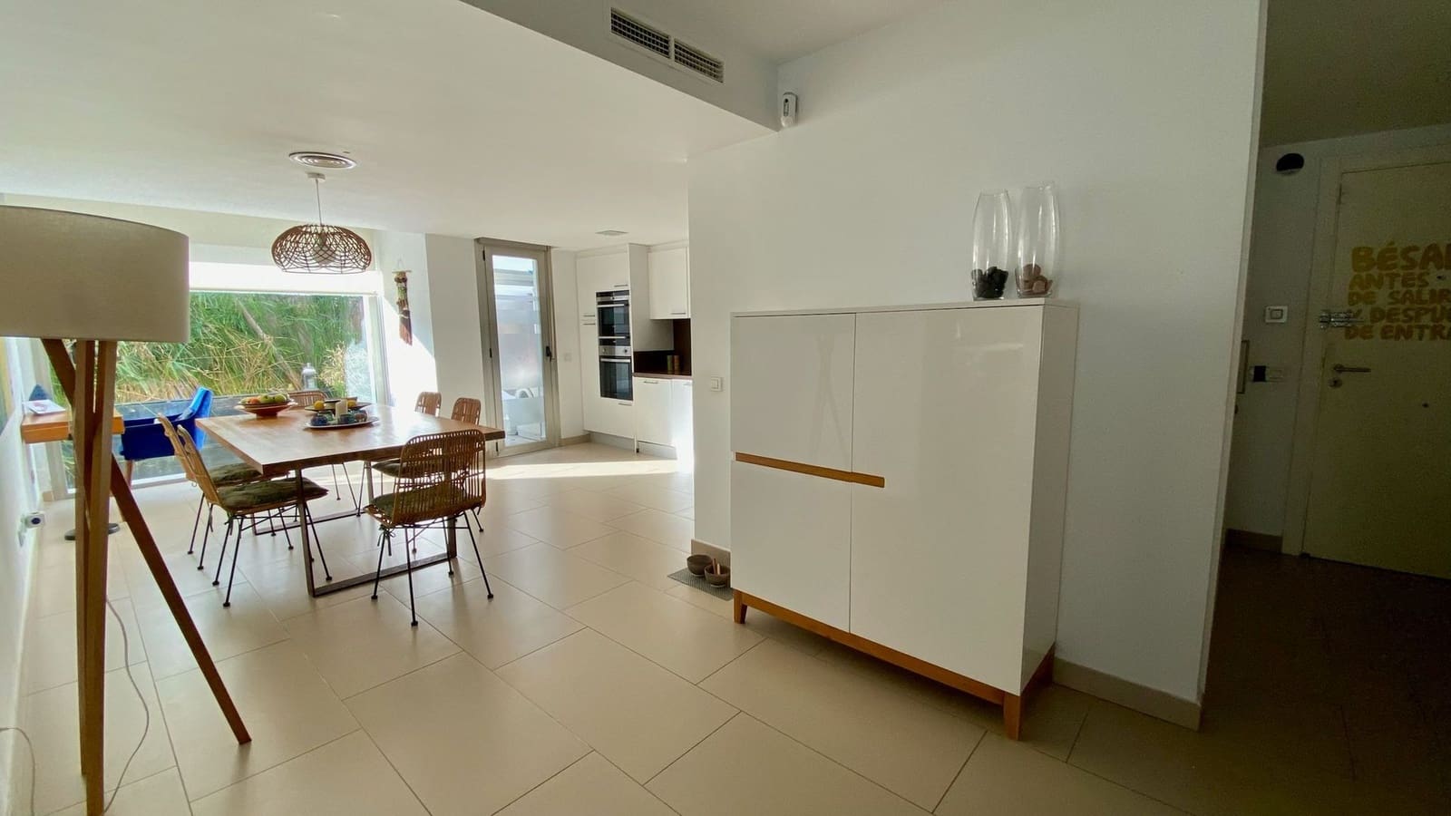 2 sypialnia Mieszkanie na sprzedaż w Talamanca z basenem garażem - 895 000 € (Ref: 9812619)