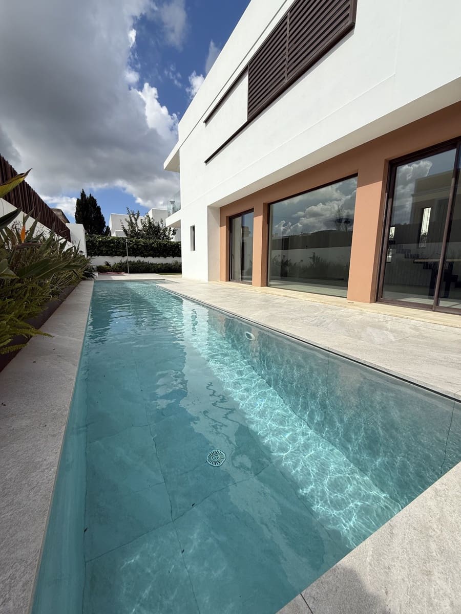 4 sovrum Villa till salu i Santa Gertrudis de Fruitera med pool garage - 3 600 000 € (Ref: 9814097)