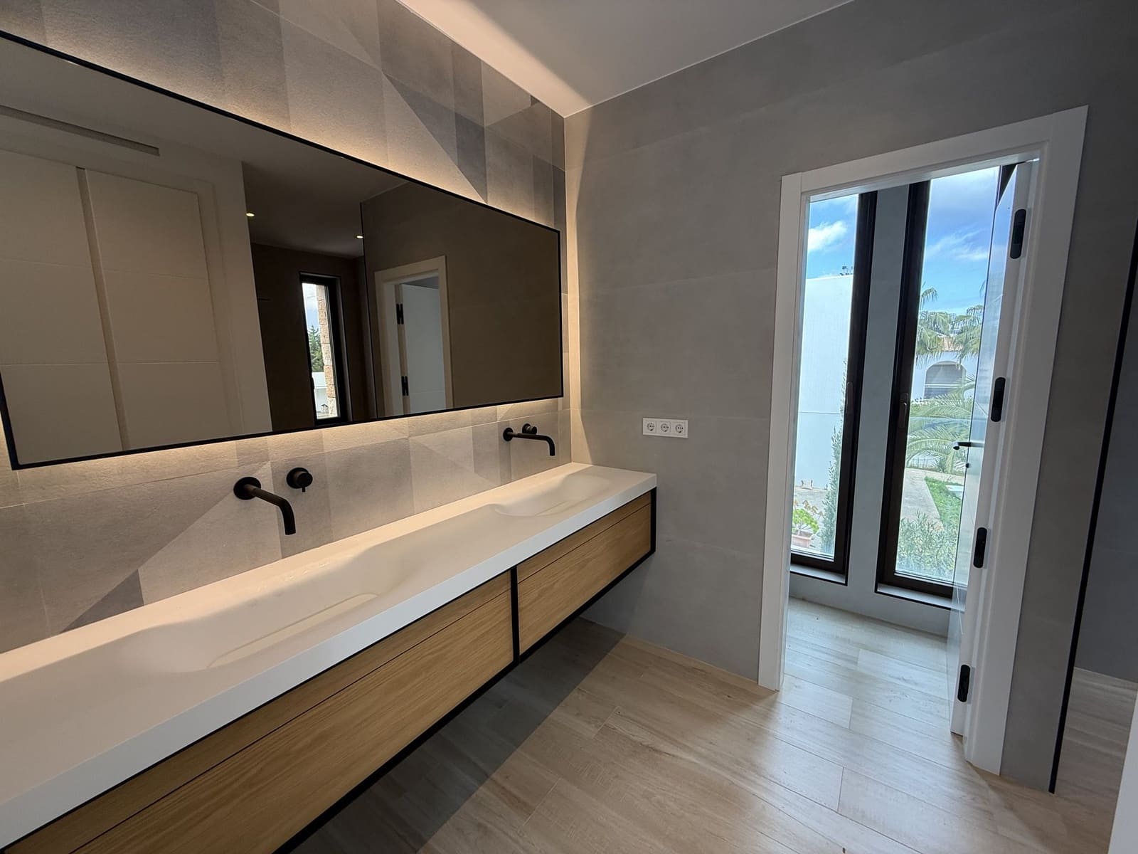 4 sovrum Villa till salu i Santa Gertrudis de Fruitera med pool garage - 3 600 000 € (Ref: 9814097)