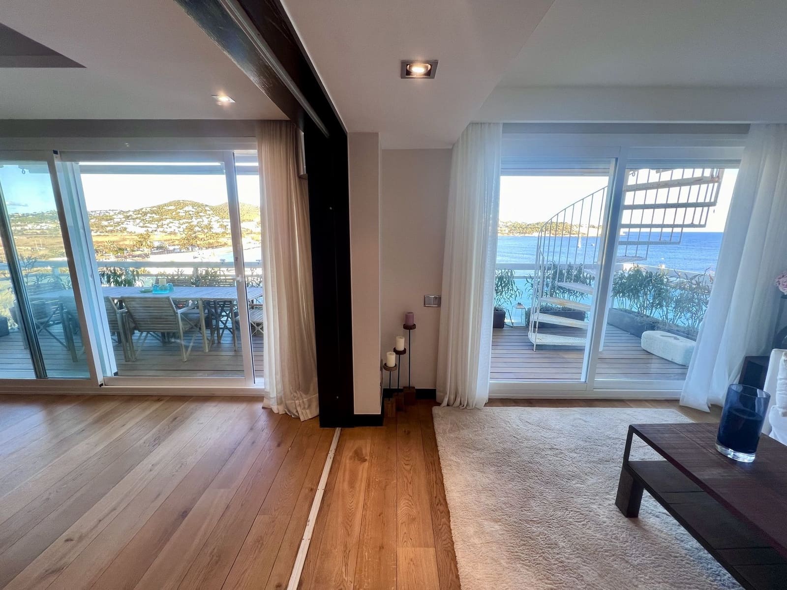 2 bedroom Penthouse for sale in Ibiza / Eivissa town with pool garage - € 3,181,500 (Ref: 9814098)