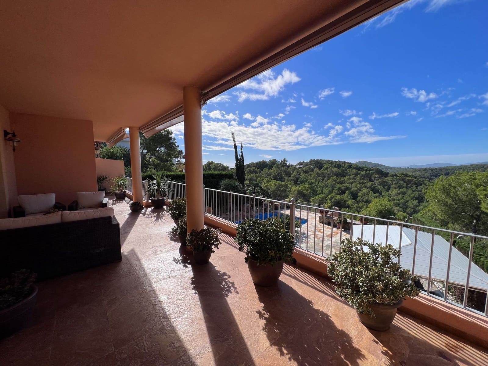 5 Zimmer Villa zu verkaufen in Roca Llisa mit Pool Garage - 2.595.000 € (Ref: 9814100)
