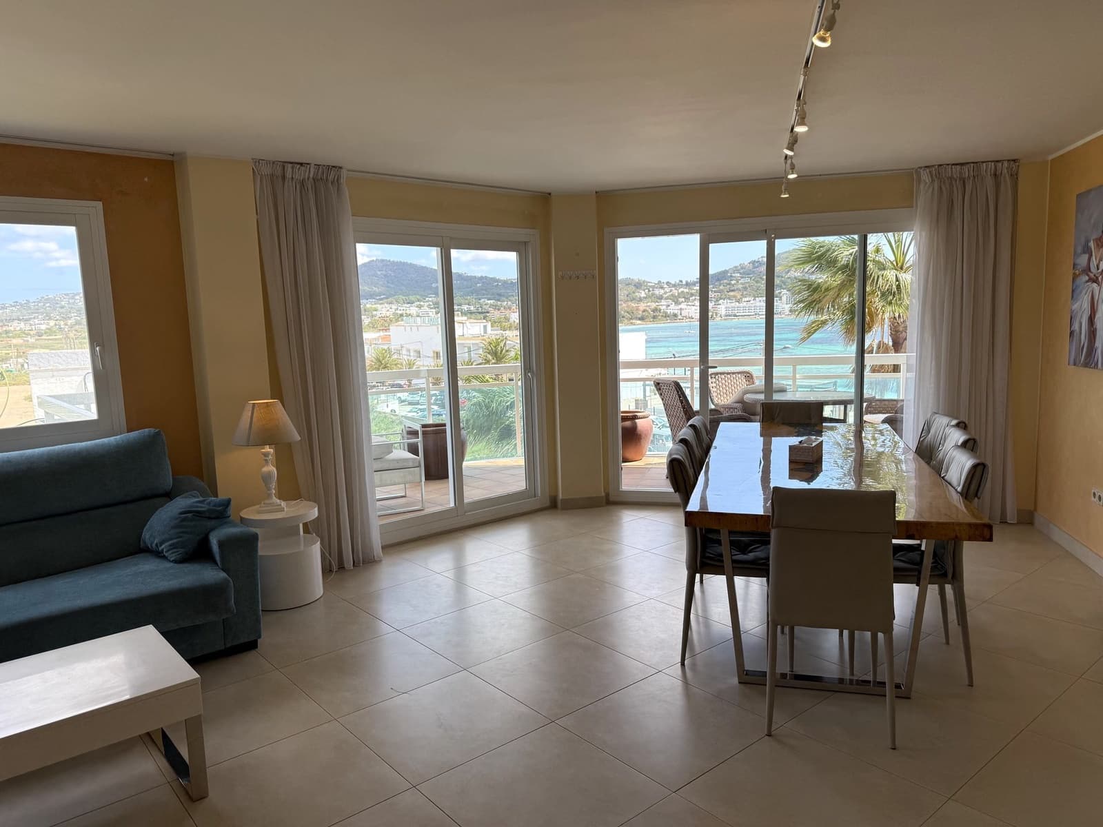 Piso de 4 habitaciones en Talamanca en venta con piscina garaje - 2.120.000 € (Ref: 9821372)