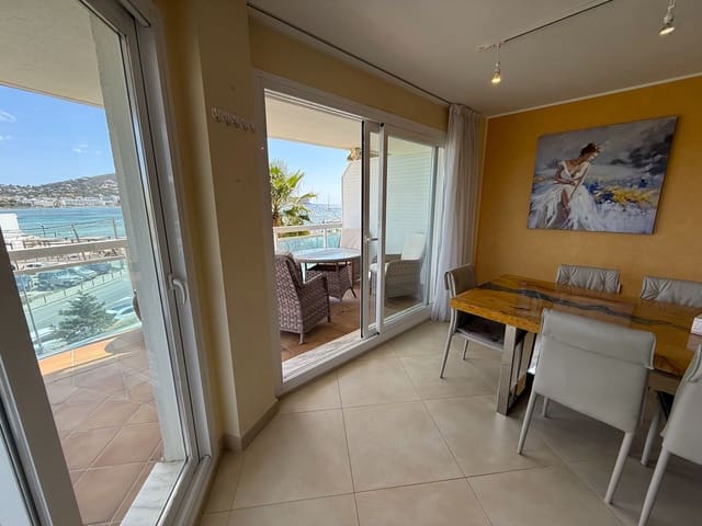 Piso de 4 habitaciones en Talamanca, Ibiza / Eivissa ciudad en venta con piscina garaje - 2.120.000 € (Ref: 9821372)