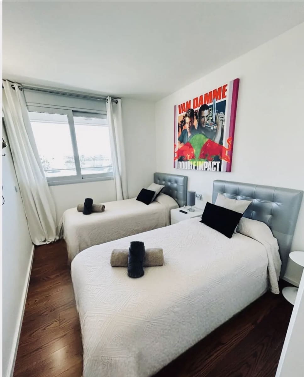2 soveværelse Lejlighed til salg i Ibiza by med swimmingpool garage - € 730.000 (Ref: 9821373)