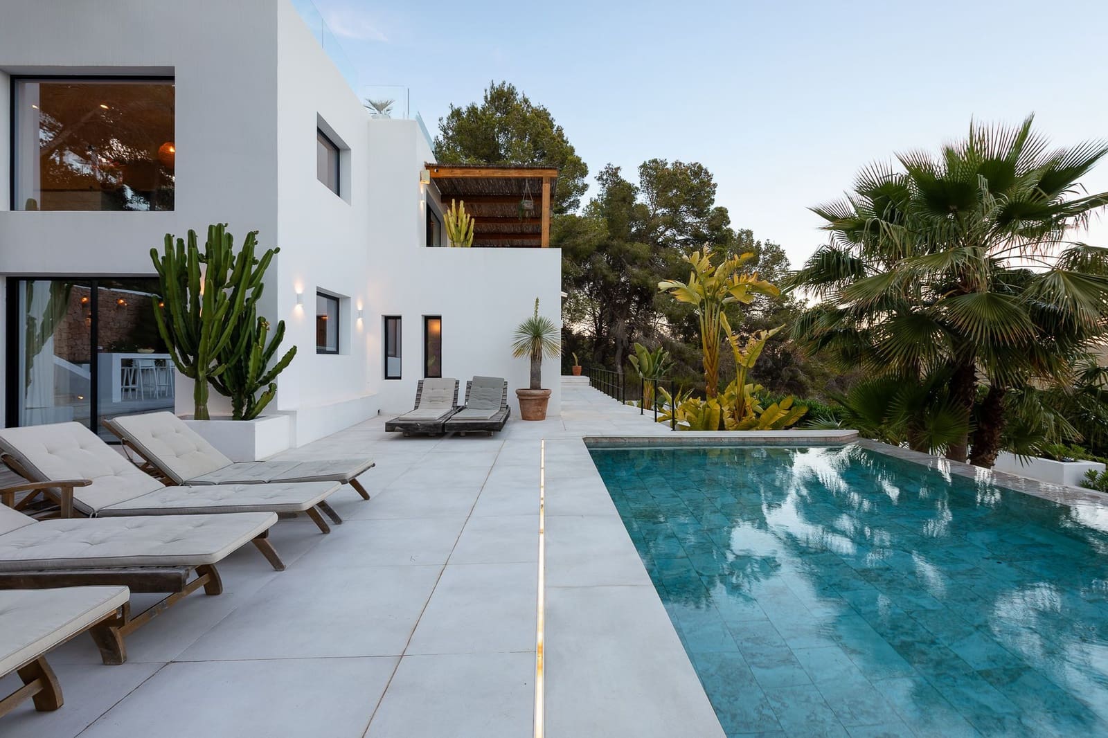 6 bedroom Villa for sale in Es Cubells with pool garage - € 4,850,000 (Ref: 9838649)
