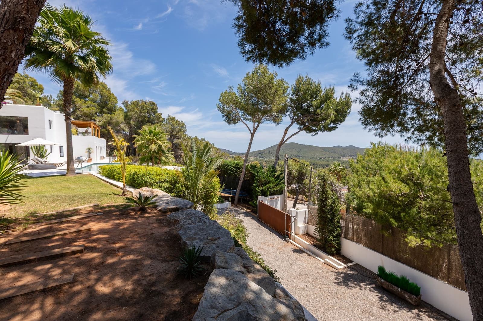 6 bedroom Villa for sale in Es Cubells with pool garage - € 4,850,000 (Ref: 9838649)
