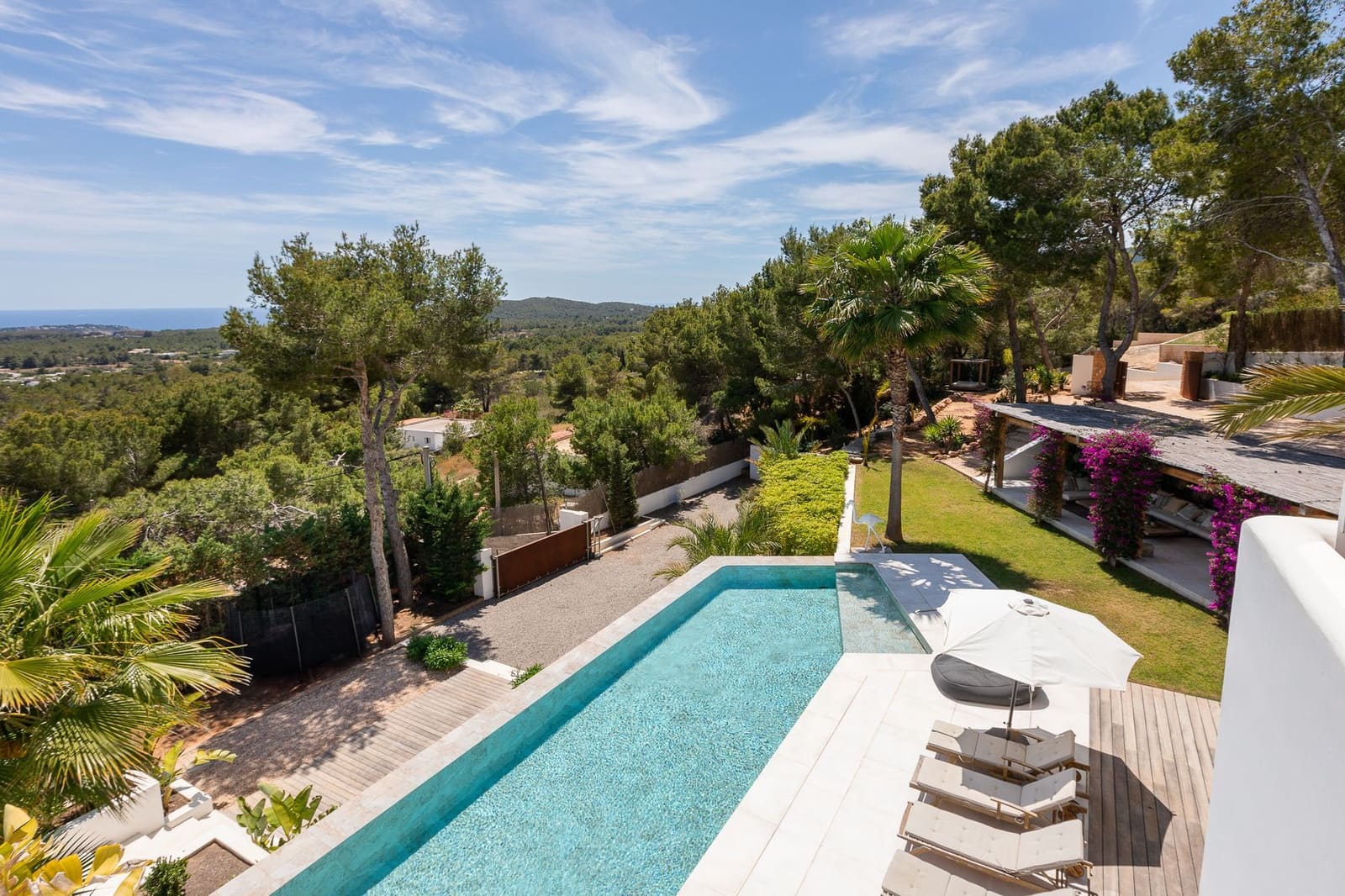 6 bedroom Villa for sale in Es Cubells with pool garage - € 4,850,000 (Ref: 9838649)