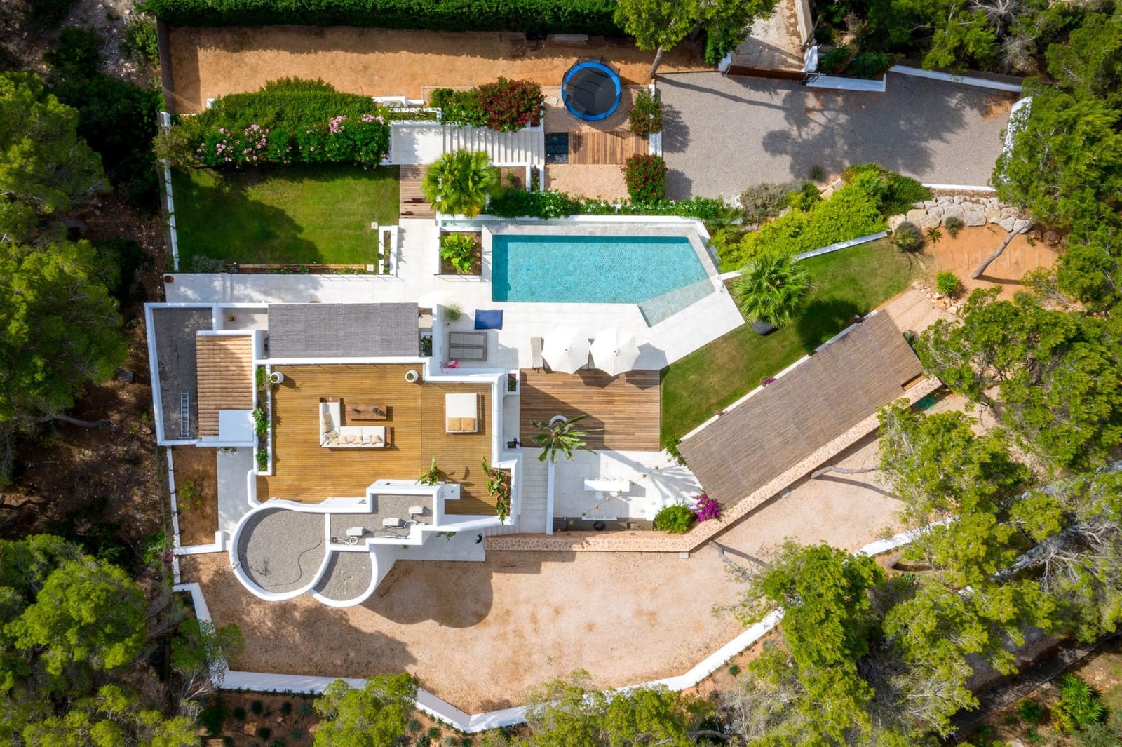 6 bedroom Villa for sale in Es Cubells with pool garage - € 4,850,000 (Ref: 9838649)