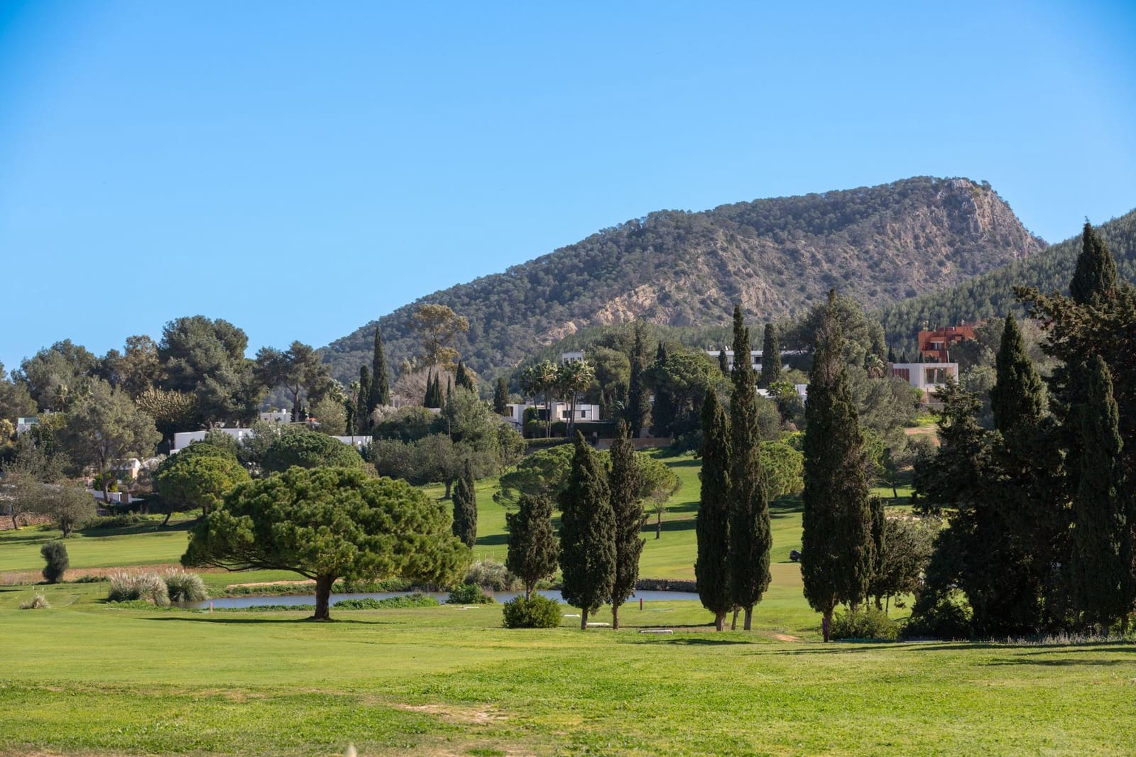 3 bedroom Semi-detached Villa for sale in Roca Llisa with pool garage - € 1,195,000 (Ref: 9838650)