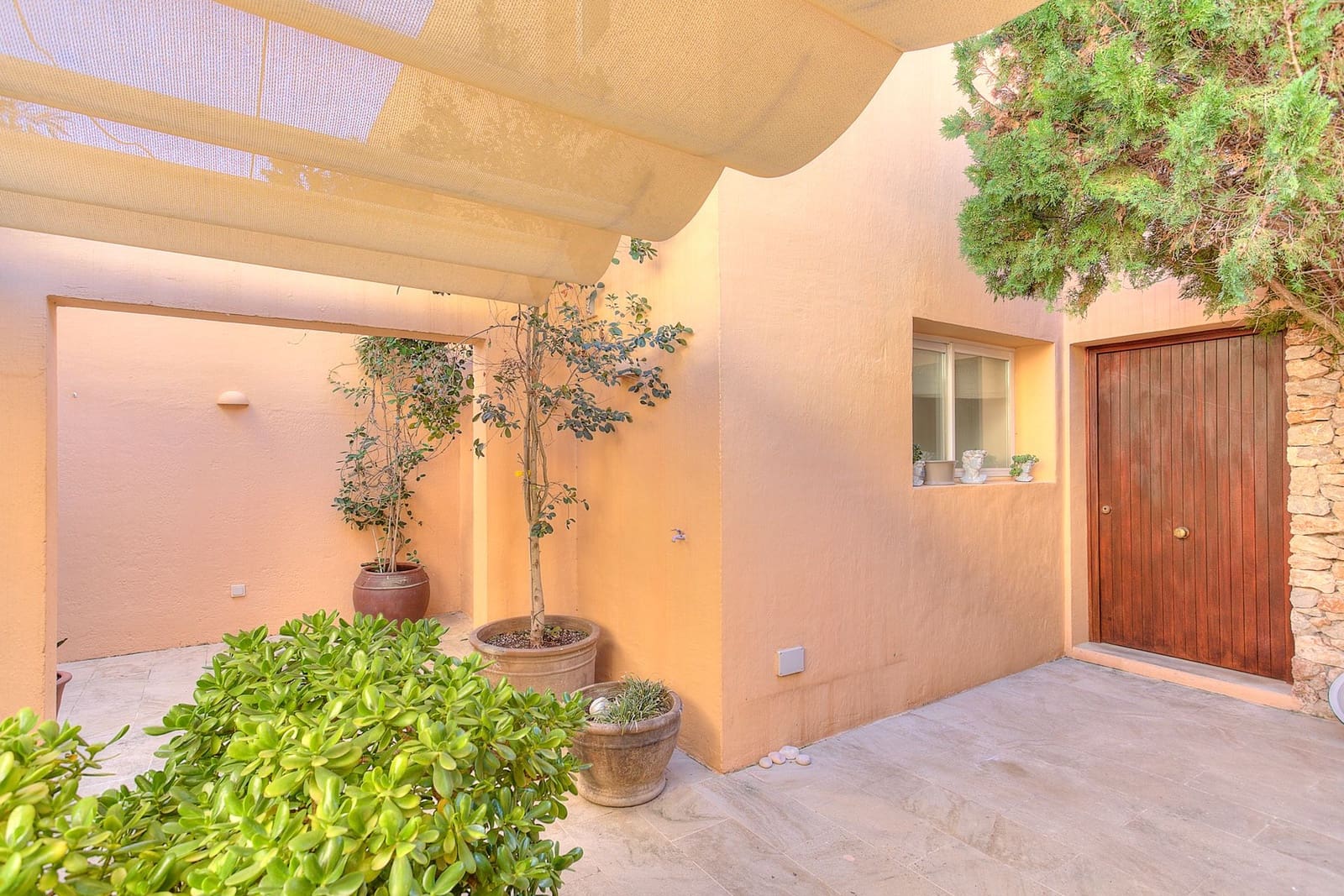 3 bedroom Semi-detached Villa for sale in Roca Llisa with pool garage - € 1,195,000 (Ref: 9838650)
