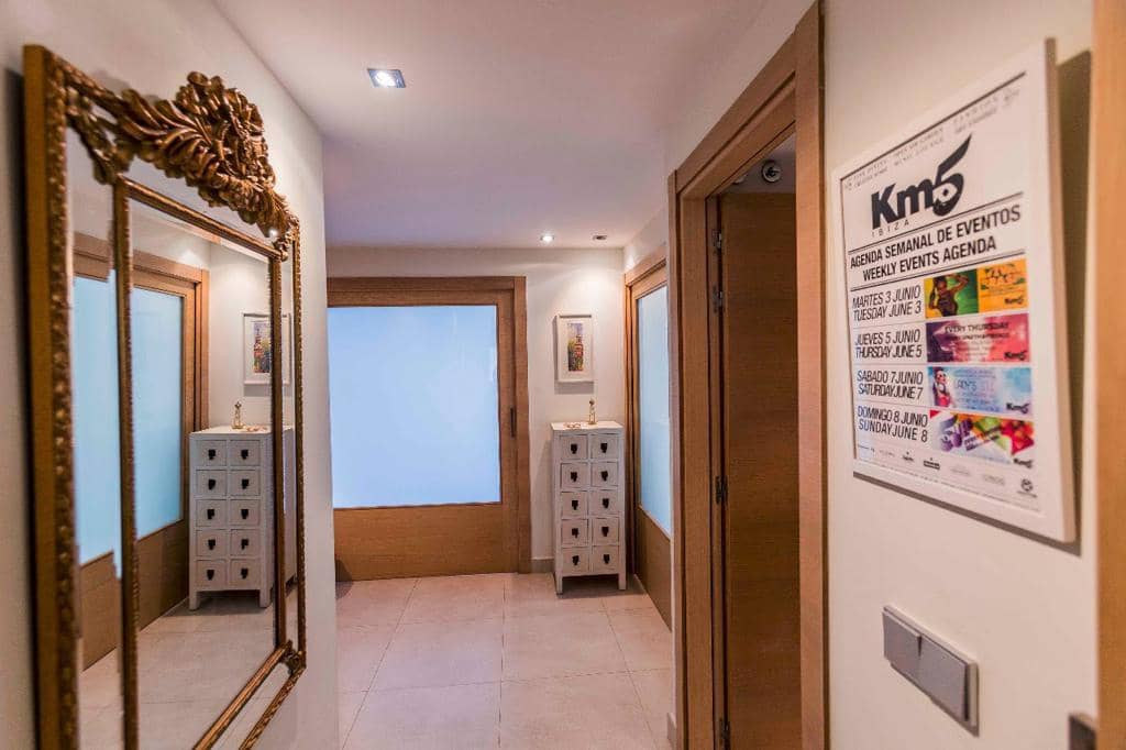 3 Zimmer Wohnung zu verkaufen in Ibiza / Eivissa Stadt mit Pool Garage - 1.600.000 € (Ref: 9858618)