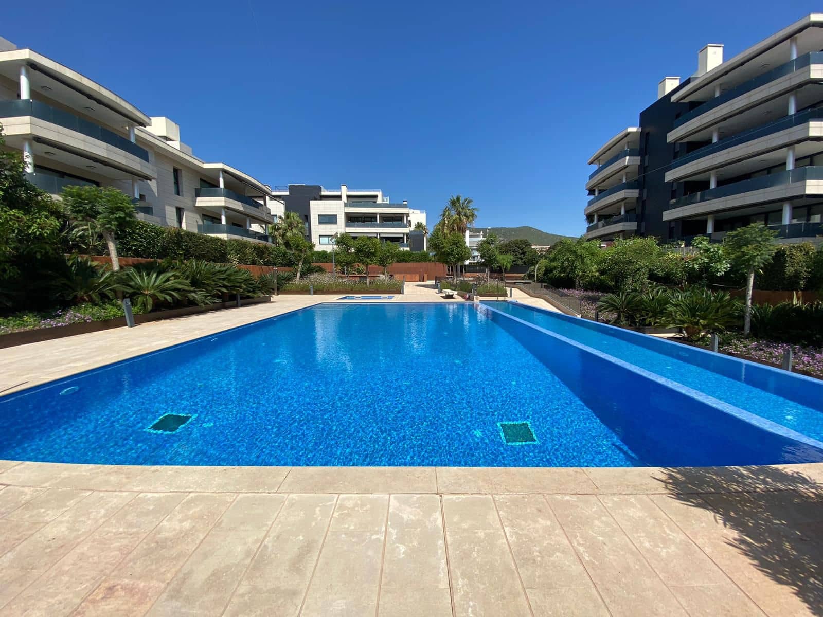 3 Zimmer Wohnung zu verkaufen in Ibiza / Eivissa Stadt mit Pool Garage - 1.600.000 € (Ref: 9858618)