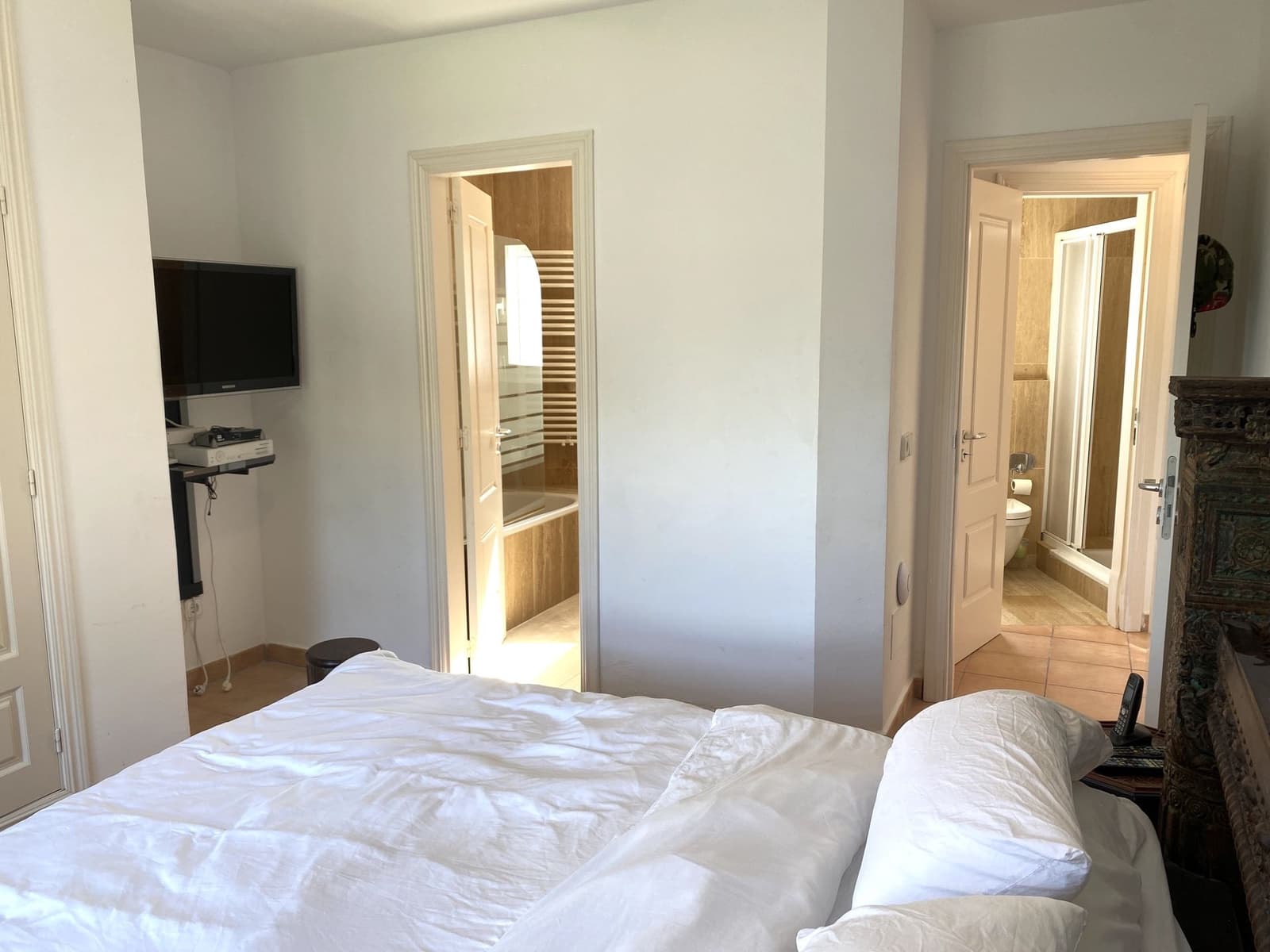 3 bedroom Semi-detached Villa for sale in La Siesta with pool garage - € 1,290,000 (Ref: 9866249)